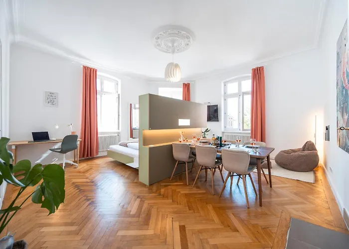 Bunter Hund Apartments - Balkon, Zentral, Geraeumig